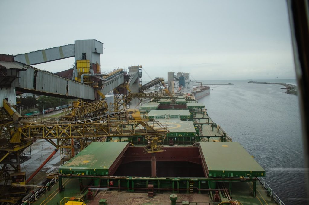 Del campo bonaerense al mercado chino: el buque “Seralia” carga 68.000 toneladas de soja en Puerto Quequén