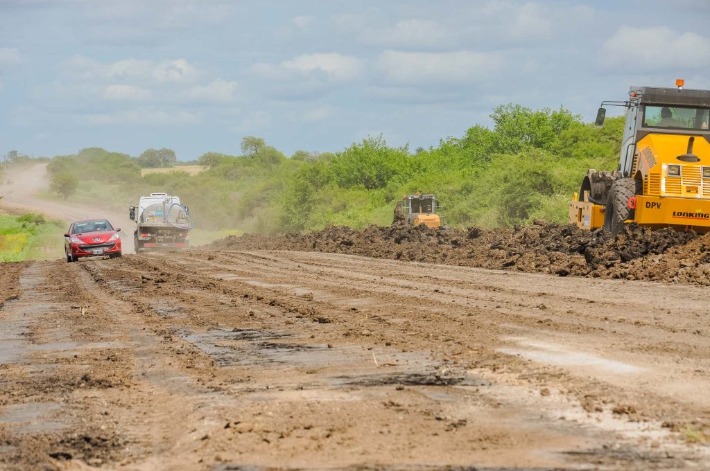 Puerto Quequén aportó fondos para recuperar caminos rurales afectados por las lluvias