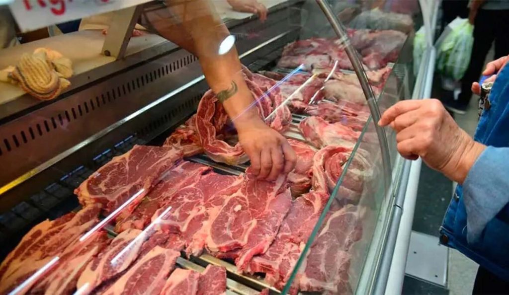 Carne vacuna: el consumo cayó 9,4% y marcó uno de los niveles más bajos en 20 años
